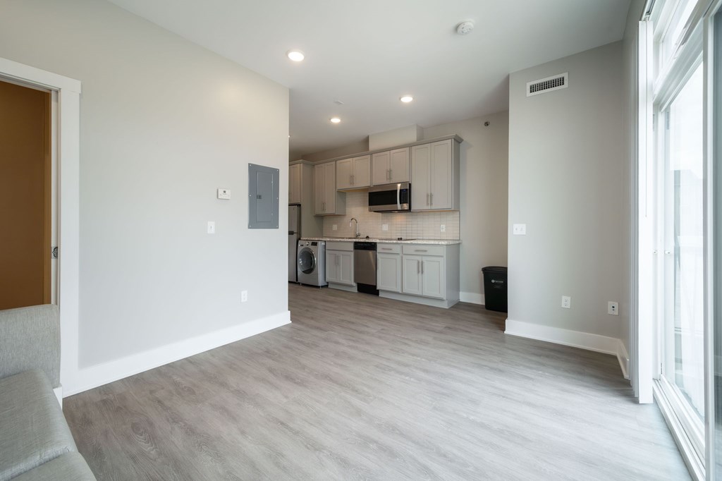 Studio at Grand Rapids Apartments | Gateway at Belknap Apartments in Grand Rapids, MI