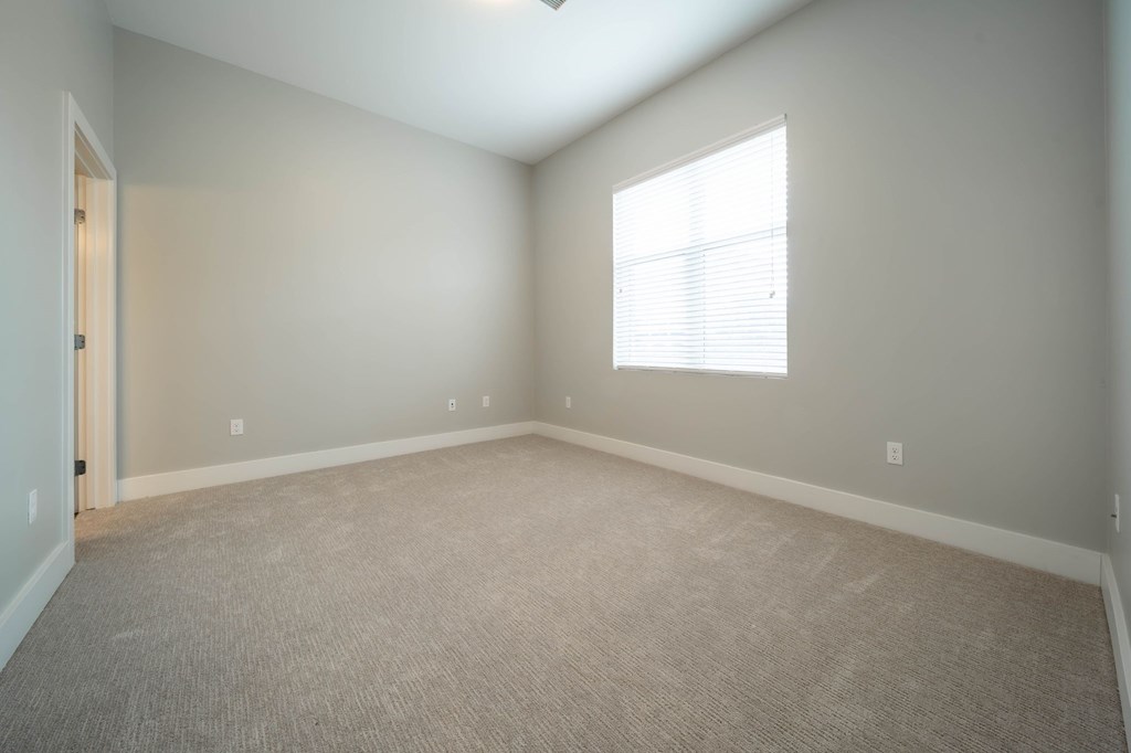 Spacious bedroom at Grand Rapids Apartments | Gateway at Belknap Apartments in Grand Rapids, MI