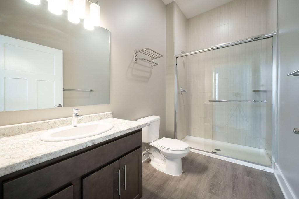 Bathroom at Grand Rapids Apartments | Gateway at Belknap Apartments in Grand Rapids, MI