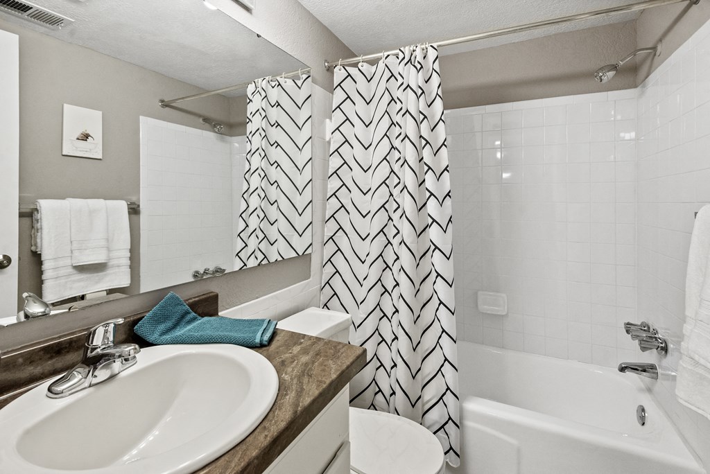 Spacious bathroom in East Lansing Apartments near Michigan State University | Glenwood