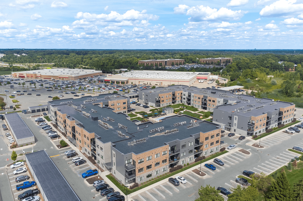 Metro Detroit Apartments | The Gem Apartments in Livonia MI