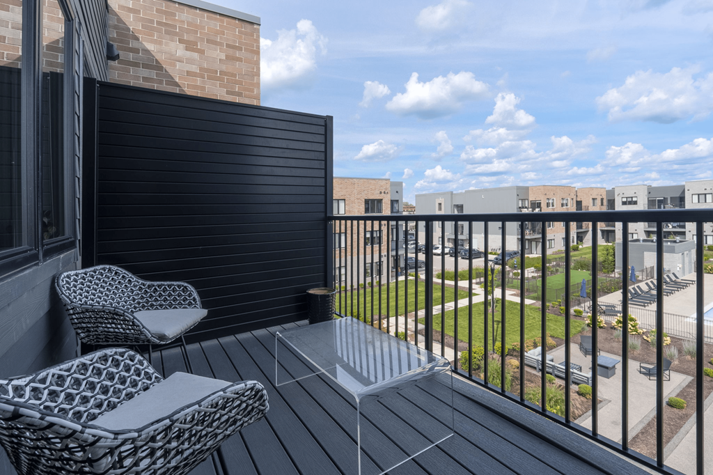 Metro Detroit Apartments | The Gem Apartments in Livonia MI