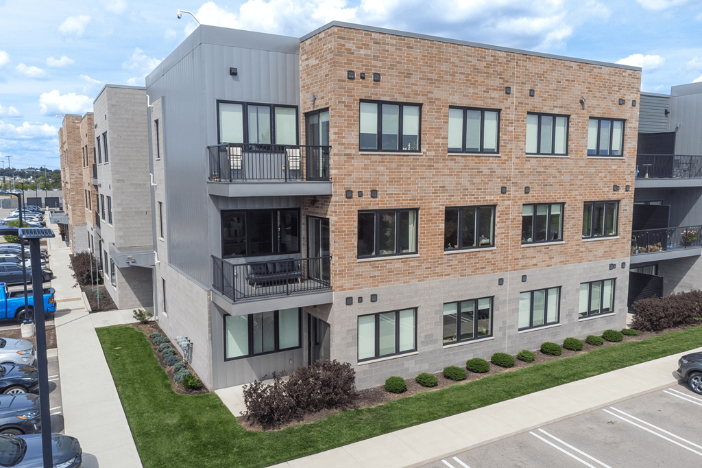 Metro Detroit Apartments | The Gem Apartments in Livonia MI