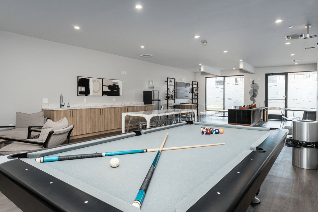 Metro Detroit Apartments | The Gem Apartments in Livonia MI