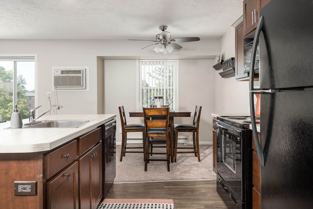 Spacious Living Room in East Lansing Apartments near Michigan State University | Woodbrook Village Apartments