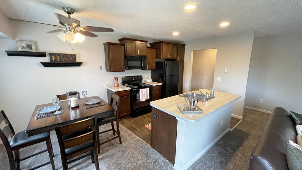 Spacious Living Room in East Lansing Apartments near Michigan State University | Woodbrook Village Apartments