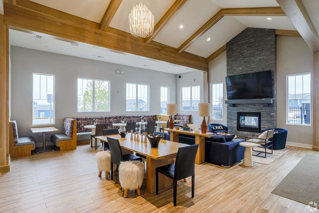 Resident clubroom in apartments in Traverse City | Bayview of Traverse City