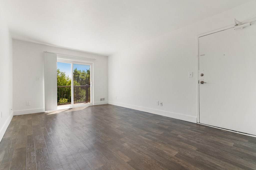 Pet-friendly apartments in Southfield, MI