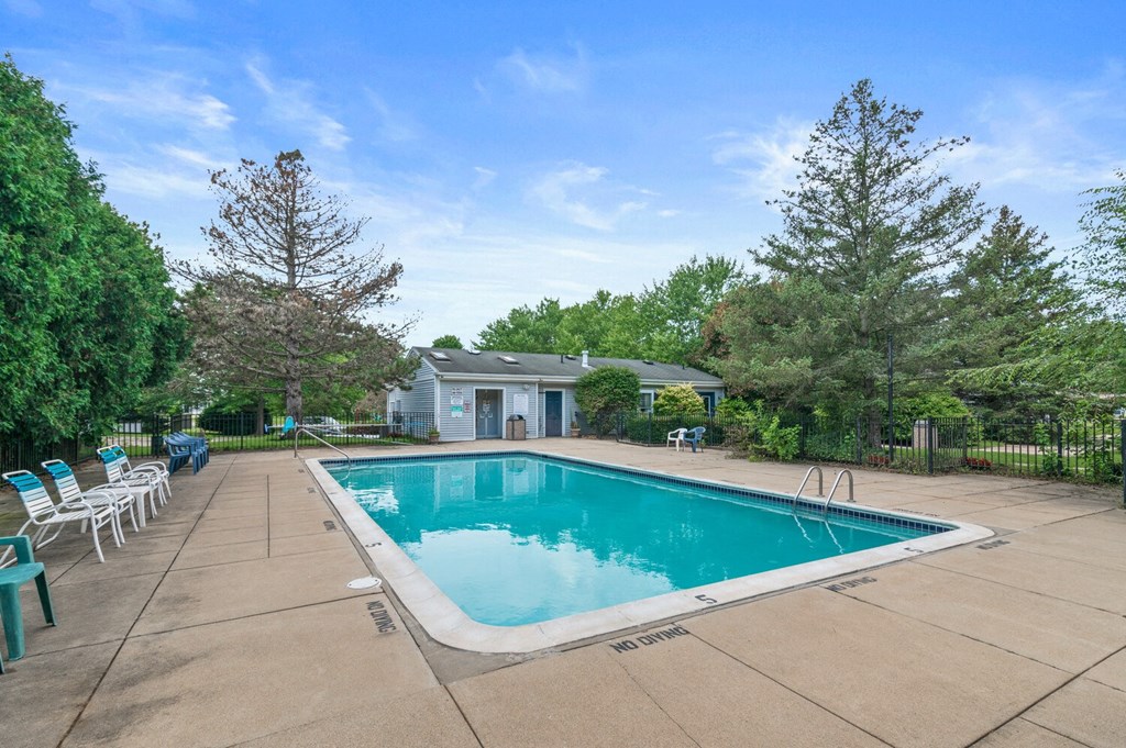 Parchment Point Townhomes & Apartments Parchment, MI, 450 Haymac Dr