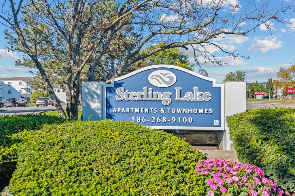 Property Signage at Sterling Lake - Sterling Heights, MI, Sterling Heights, MI