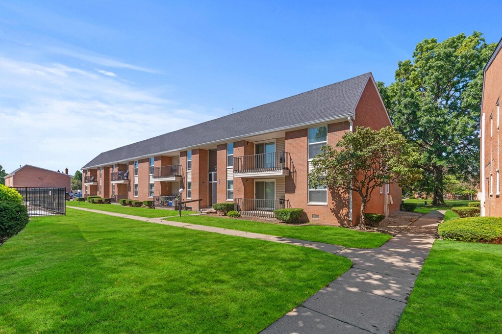 One Bedroom Apartments in Warren, MI