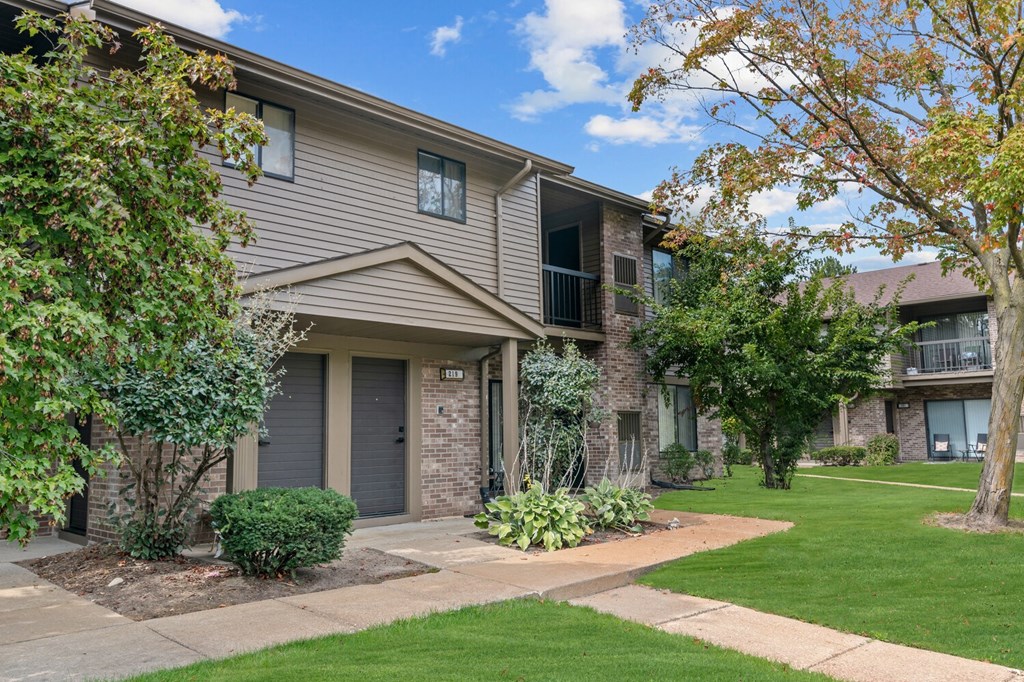 our apartments at the district feature a spacious yard and balconies
