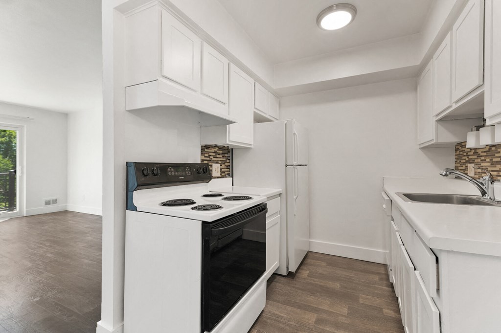 Pet-friendly apartments in Southfield, MI