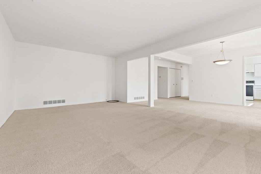 Spacious one, two and three bedroom apartments in Southfield, MI