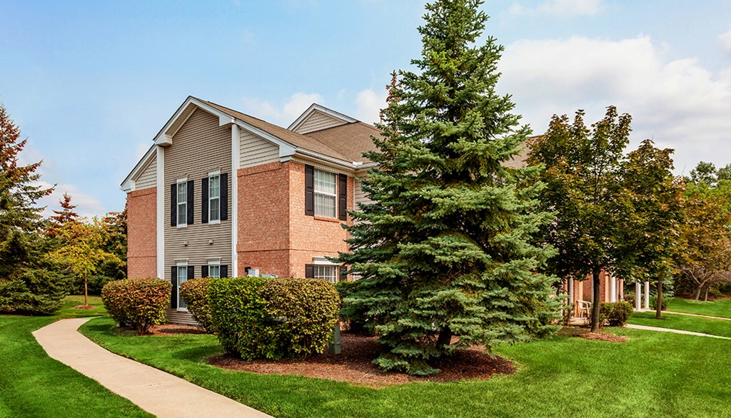 Landscaped Grounds at at Canton Club