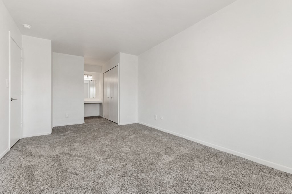 Pet-friendly apartments in Southfield, MI