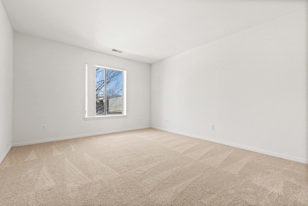 Spacious one, two and three bedroom apartments in Southfield, MI