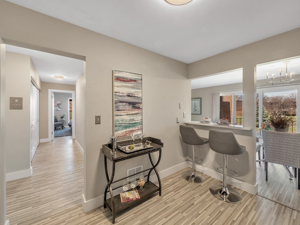 Work Desk at Rochester Club Apartments - Rochester, MI, Rochester Hills, MI