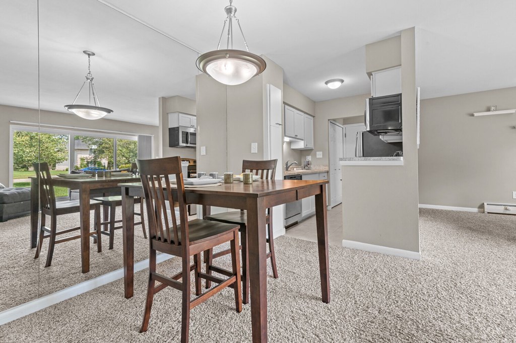Dining Area at Apple Ridge Apartments - Livonia, MI, Livonia, 48152