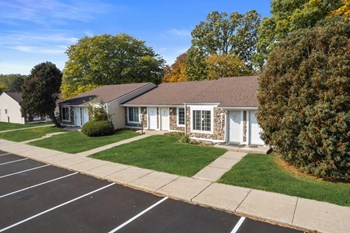 315 E. Edgewood Blvd Studio-2 Beds Apartment, Townhouse for Rent - Photo Gallery 6