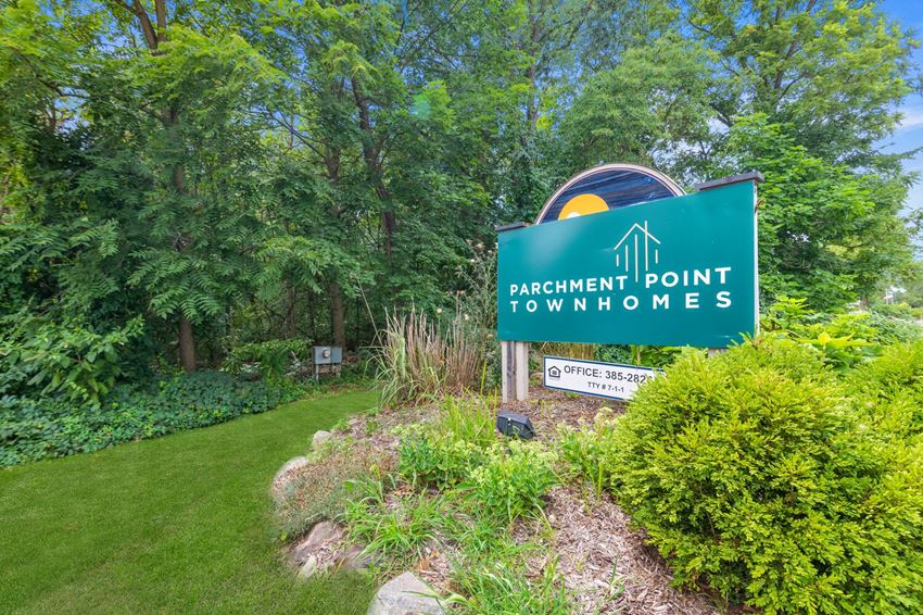 Parchment Point Townhomes & Apartments Parchment, MI, 450 Haymac Dr