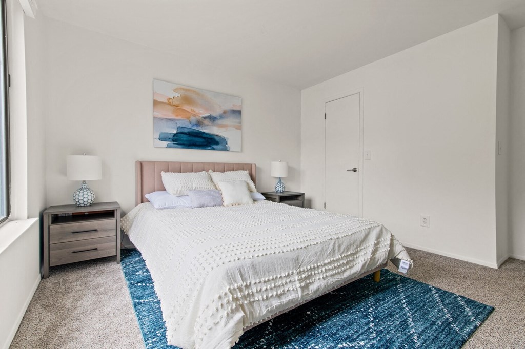 Direct-entry apartments in Westland, MI