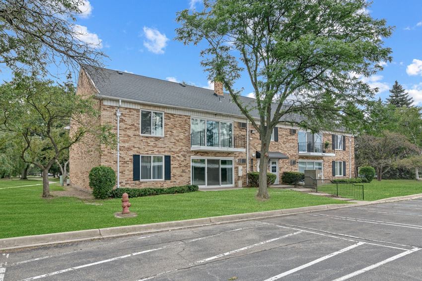 Apple Ridge Apartments Livonia, MI, 31200 Morlock St, Livonia, MI RentCafe
