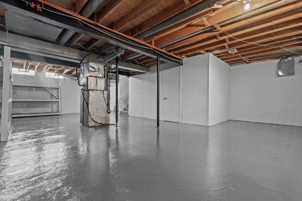 Underground Area at Edge At Farmington Hills - Farmington Hills, MI, Farmington Hills, 48334