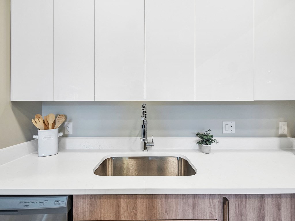 Apartments near west bloomfield with washer and dryer