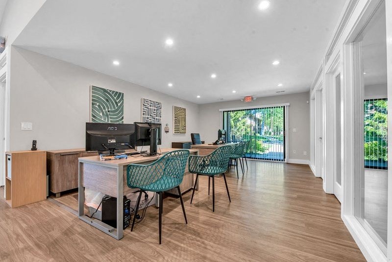 Luxury Apartments for Rent in Westland, MI