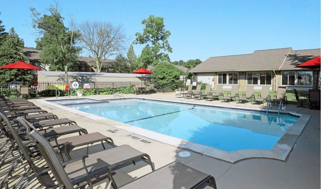Pool With Sundecks at Edge At Farmington Hills - Farmington Hills, MI, Farmington Hills, MI