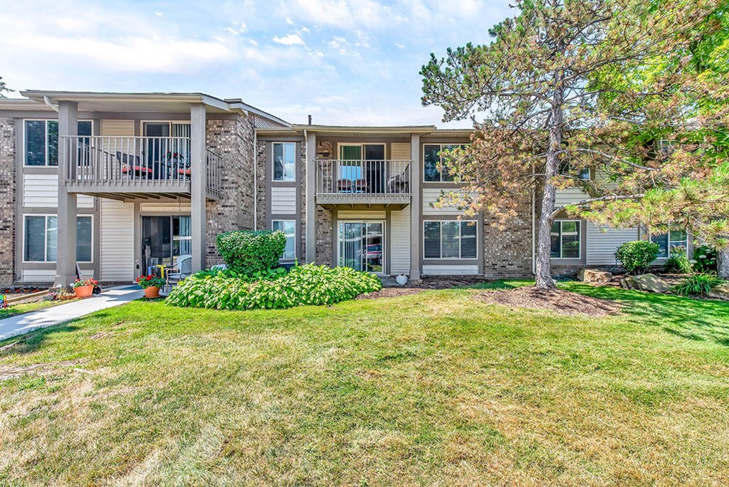 Green Space at Edge At Farmington Hills - Farmington Hills, MI, Farmington Hills, MI