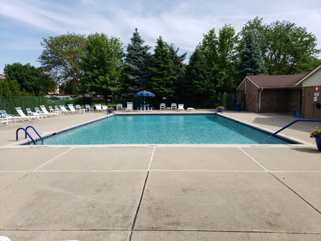 Reserve At Westland Westland Mi Apartments 37410 Fountain Park Cir Westland Mi Rentcafe