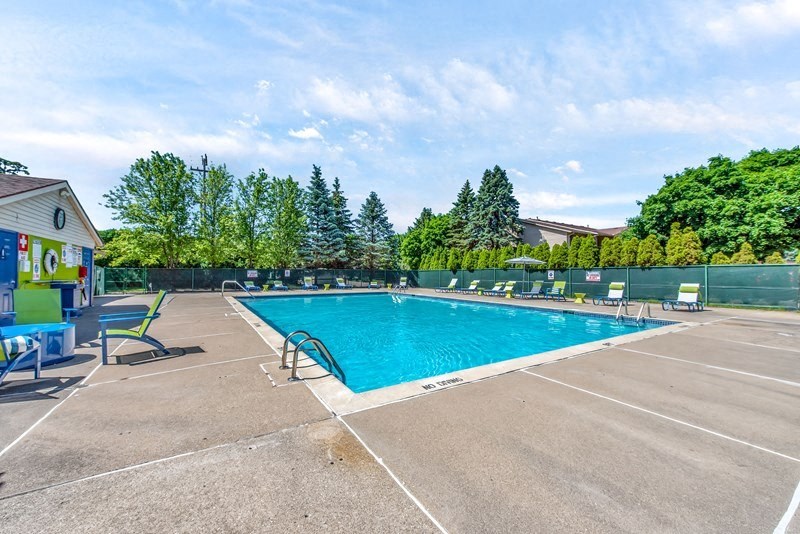 Luxury Apartments for Rent in Westland, MI