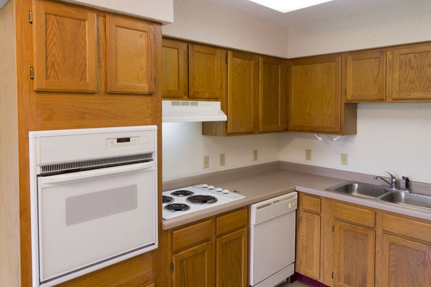 230 11th St. West 1-2 Beds Apartment, Affordable for Rent - Photo Gallery