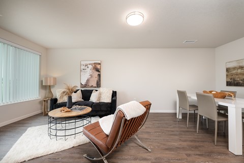 2300-2302 Sunner Ave 2-3 Beds Apartment for Rent