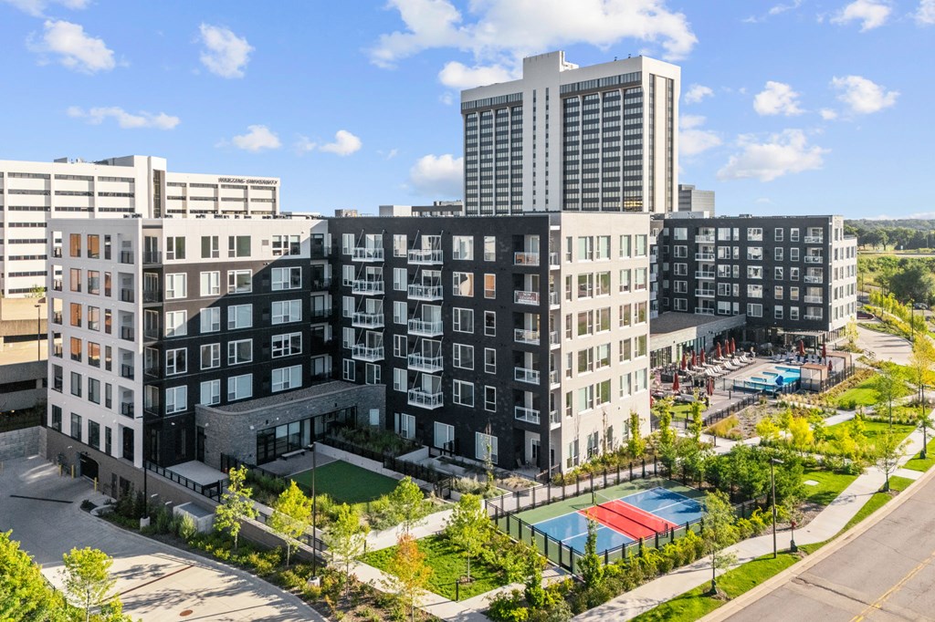 The Mera in St. Louis Park, MN 55426