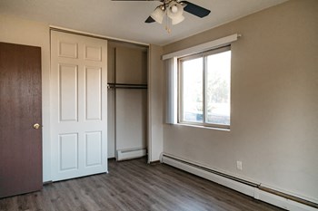Garden Grove Apartments New Brighton, MN Bedroom - Photo Gallery 5