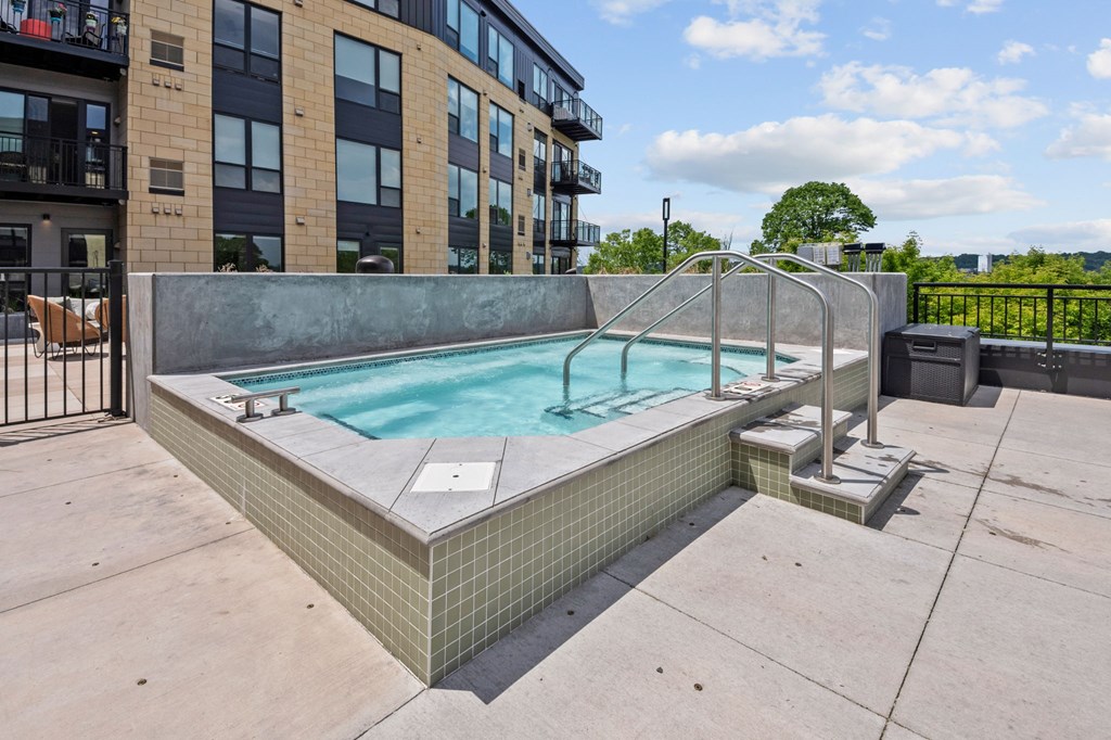 Outdoor Pool and Spa at Lilia Apartments in Lilydale, MN 55118