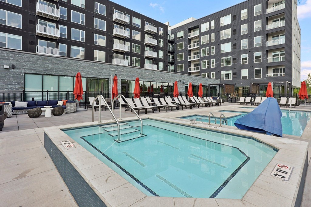 Outdoor pool and spa at The Mera in St. Louis Park, 55426