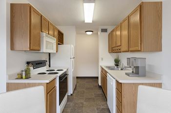 Mears Park Place Apartments in Saint Paul, MN Kitchen
