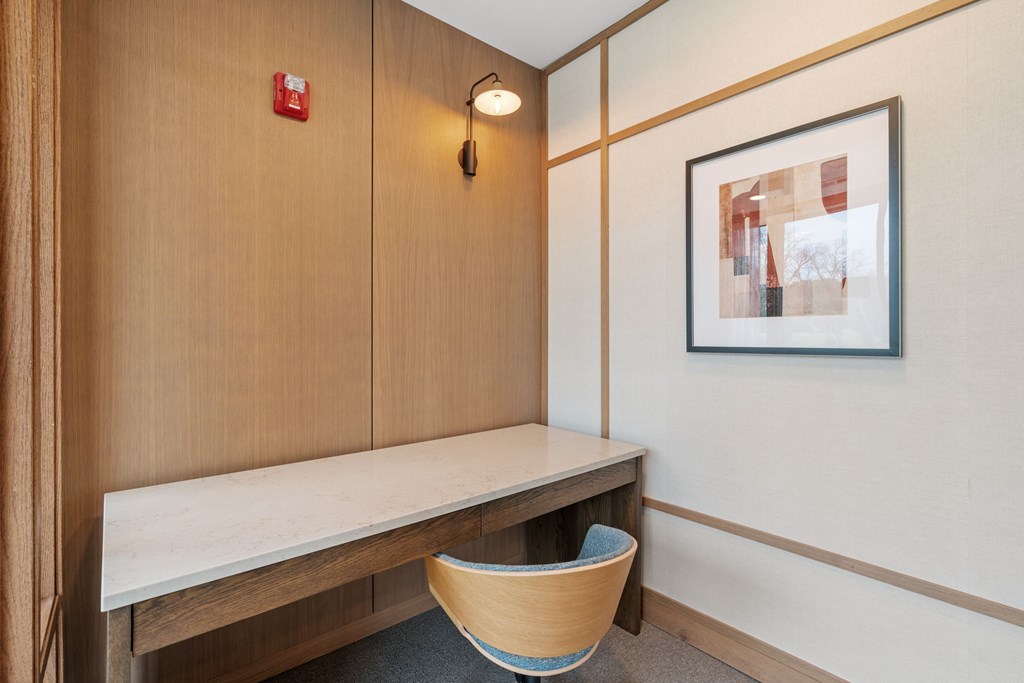 Coworking or WFH room at Lilia in Lilydale, MN 55118