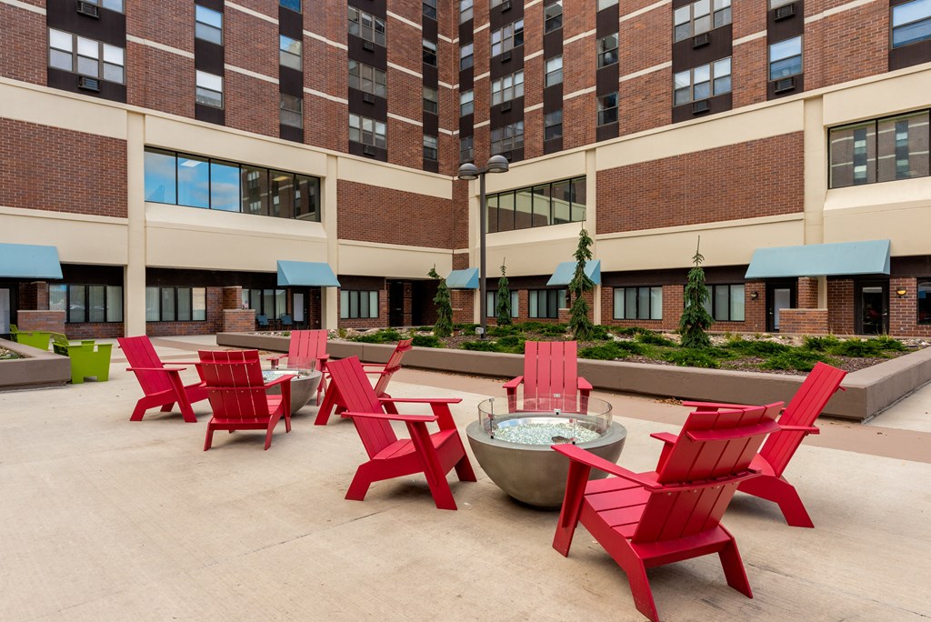 Outdoor Courtyard Seating  at Mears Park Place, Minnesota, 55101