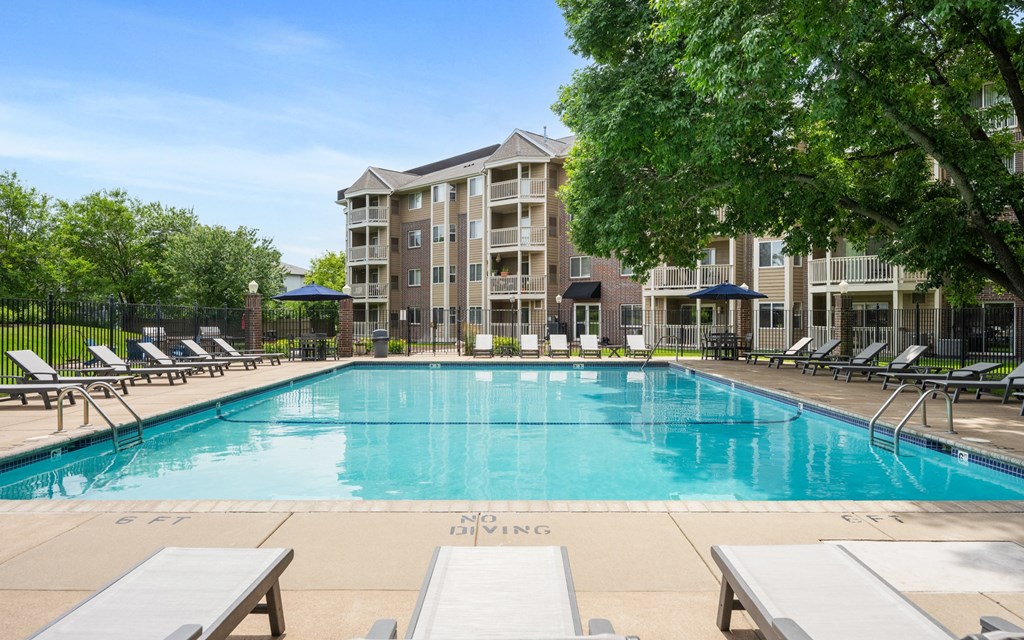 the swimming pool at the preserve at polo towers apartments at Cityscape, St Louis Park, 55416