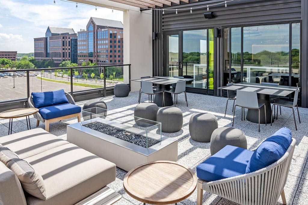 Outdoor dining 1 at Central Park West, Minnesota, 55416