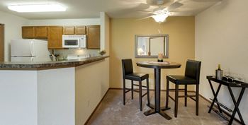 Eden Commons Apartments in Eden Prairie, MN  Kitchen and Dining Room
