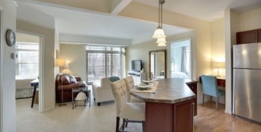 1361 Hampshire Avenue South Studio-3 Beds Apartment for Rent - Photo Gallery 1