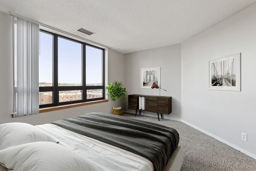 Galtier Towers Apartments in Lowertown St. Paul Bedroom - Photo Gallery 1