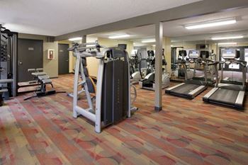 MacLaren Hill Apartments in St. Paul, MN Fitness Center