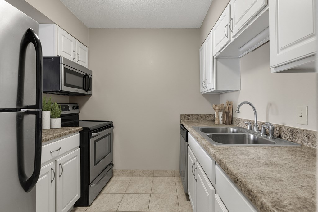Fully Furnished Kitchen at Kellogg Square, St. Paul, 55101